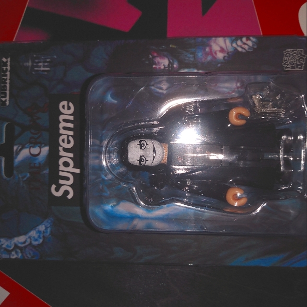 Supreme kubrick the Crow